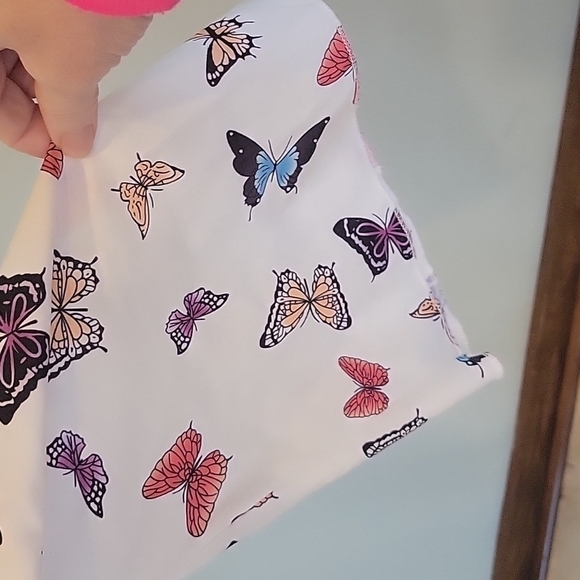 Romwe butterfly tie shrug.  Size is XS or size 2. - Picture 4 of 7